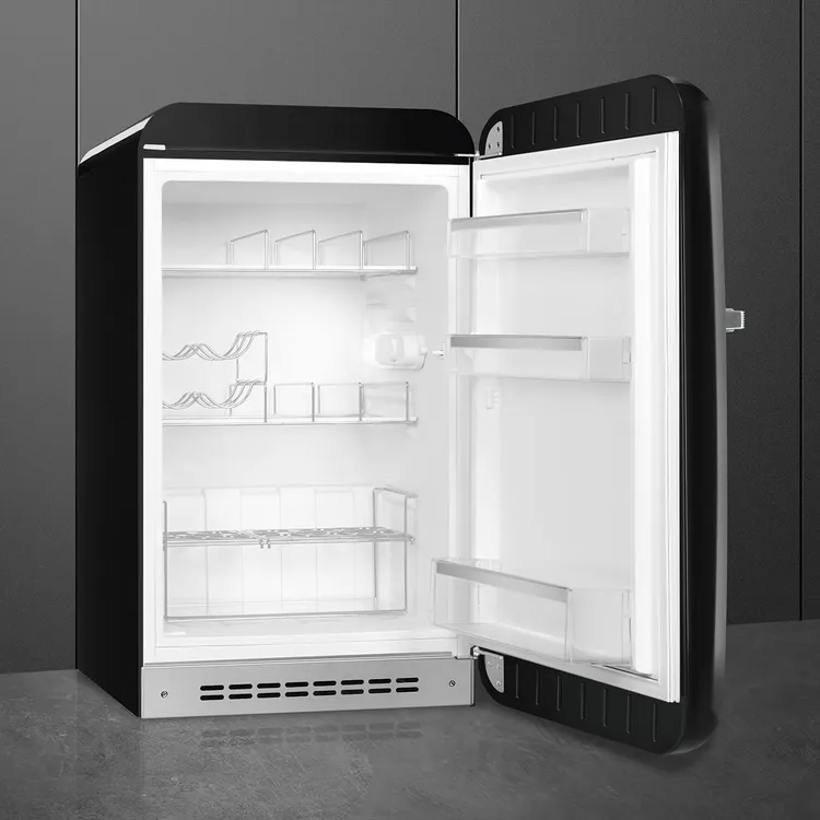 Mini Réfrigérateur années 50 NOIR FAB10HRBL5 - SMEG